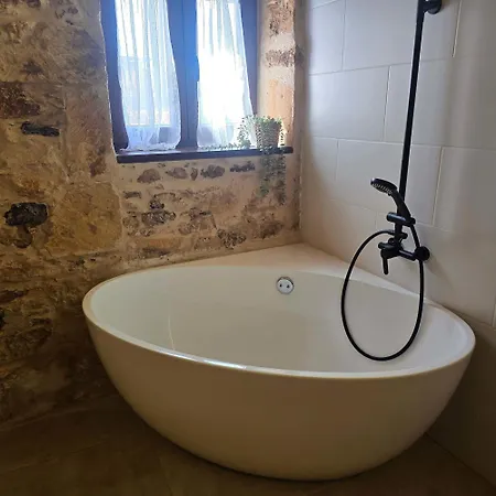 Apartment La Montaneta - *