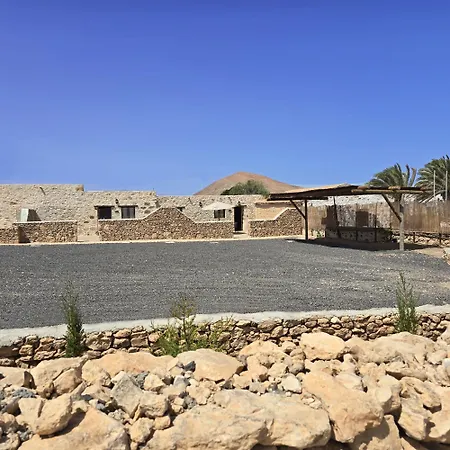 Apartment La Montaneta - Tefia